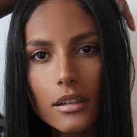 Emanuela De Paula Nue