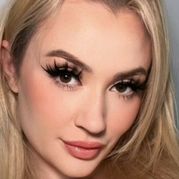 Emilee Raye Nue