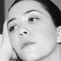 Emilie Nicolas Nue