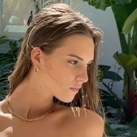 Emily Feld - Fakes Nue