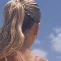 Emily Psarras Nue