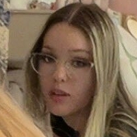 emma_emberr Nue