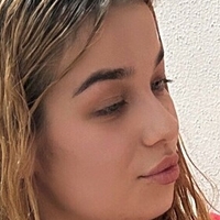 emmaahall5 Nue
