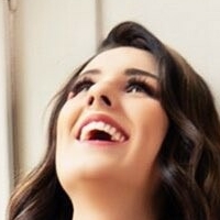 ErinMoore Nue