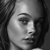 Estelle Berglin Nue