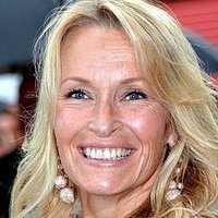 Estelle Lefebure Nue