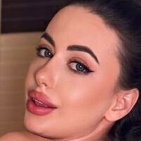 eva_rouge Nue