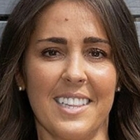 Fara Williams Nue