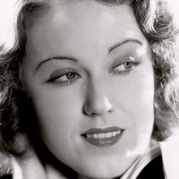 Fay Wray Nue