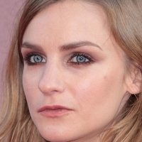 Faye Marsay Nue