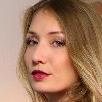 Fiona Fuchs Nue
