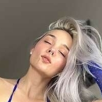 FrazyTay Nue