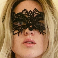 freaksl_tsage Nue