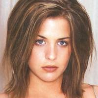 Gemma Atkinson Nue