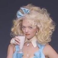 Gemma Ward Nue