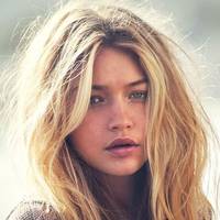 Gigi Hadid Nue