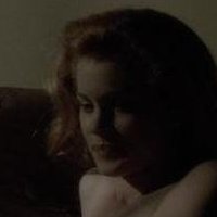 Gillian Alexy Nue