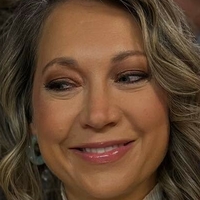 Ginger Zee Nue