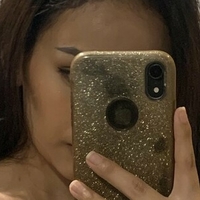 girl_shows_tits Nue