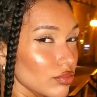 Golden Nahome Nue