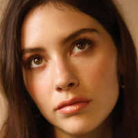 Gracie Abrams Nue