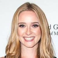 Greer Grammer Nue
