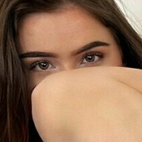 haileywalker_official Nue