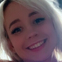 Headshot Nue