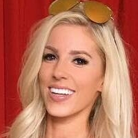 Heidi Somers Nue