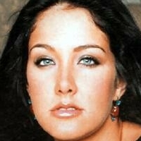 Helen Ganzarolli Nue