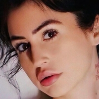 Helen Nue