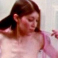 Henrietta Holm Nue