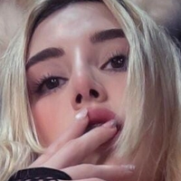 HollieMollie Nue
