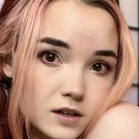 holoraevyn Nue