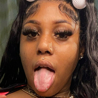 hoodrichplayhouse Nue