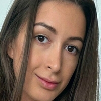 iampollyka Nue