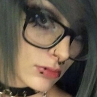I._.eat._.zombies Nue