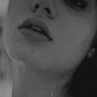 Isa Provati Nue