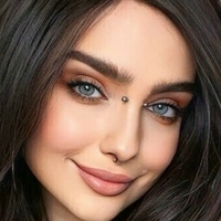 isabel_bond Nue