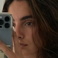Isabella Ladera Nue