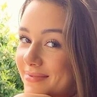 Isabella Stoisavljevic Zerpa Nue