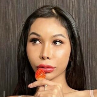 Ivy Thai Nue