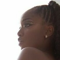 Izza Cantora Nue