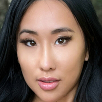 Jada Koi Nue