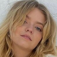 Jade Pettyjohn Nue
