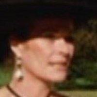 Janet Suzman Nue