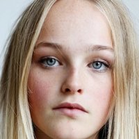 Jean Campbell Nue