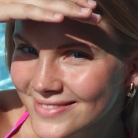 Jenna Warren Nue