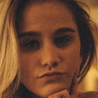 Jessie Benson Nue