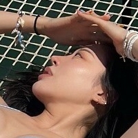 jooshica Nue